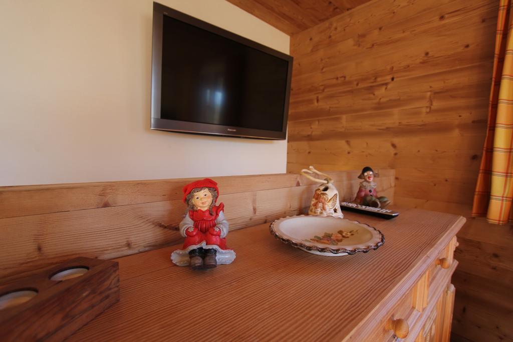 Chalet Daheim Reckingen Bagian luar foto