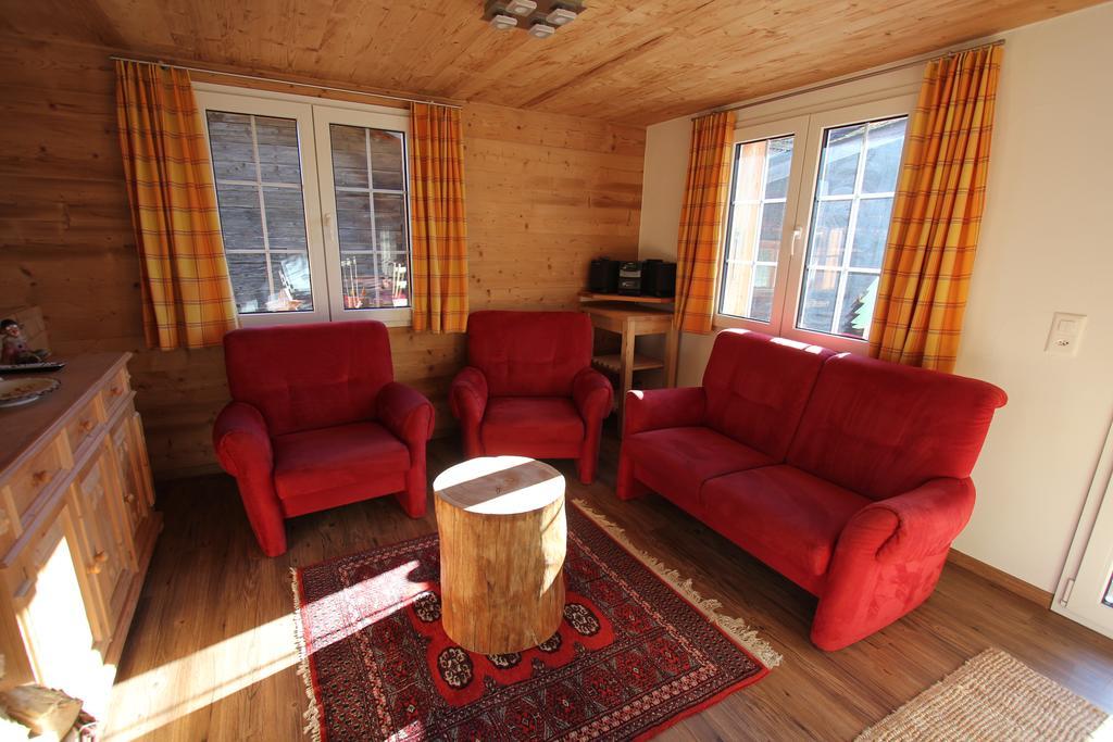 Chalet Daheim Reckingen Bagian luar foto